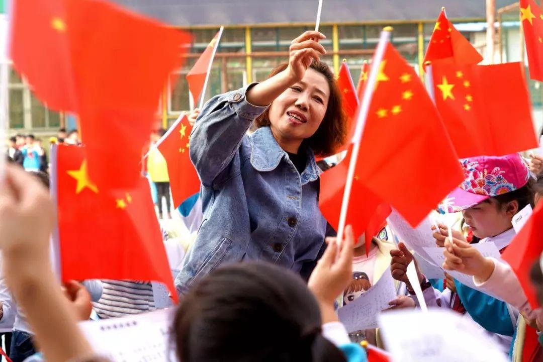 广东买灯具哪里买比较好